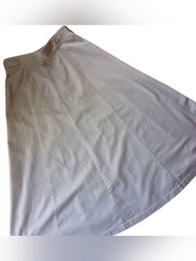 Land’s End size “8” Khakis Circle Skirt